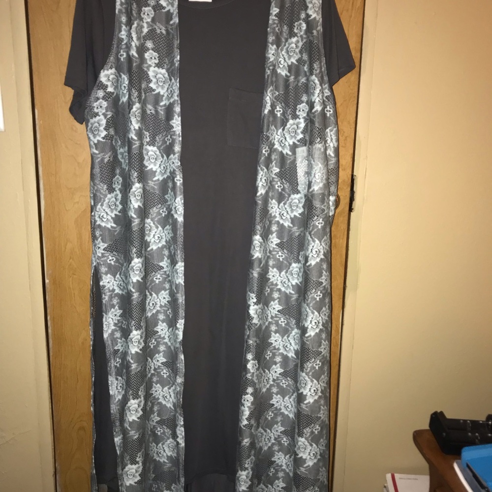 Carly dress lularoe NWT